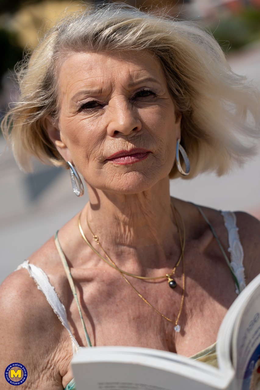 Eva Delage #KrPyXiGe